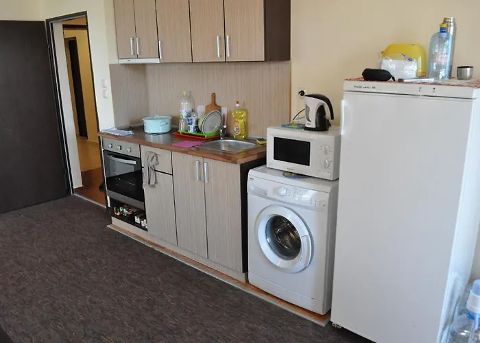 St. George Νεσέμπαρ